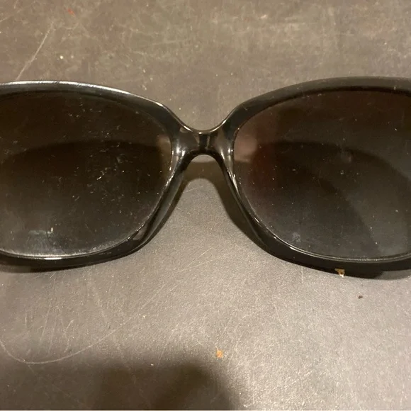 DKNY DY 4087 3540/8D Solid Black 59-16-135 Sunglasses G29/2 - Picture 6 of 10